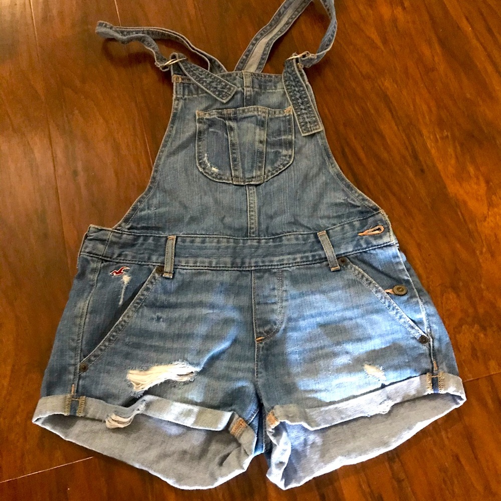 Hollister short overalls xs